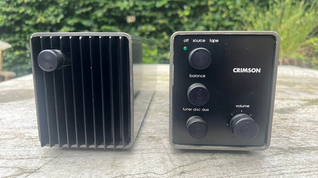 Crimson Elektrik Model 610 & 620 Voor- en Eindversterker Set