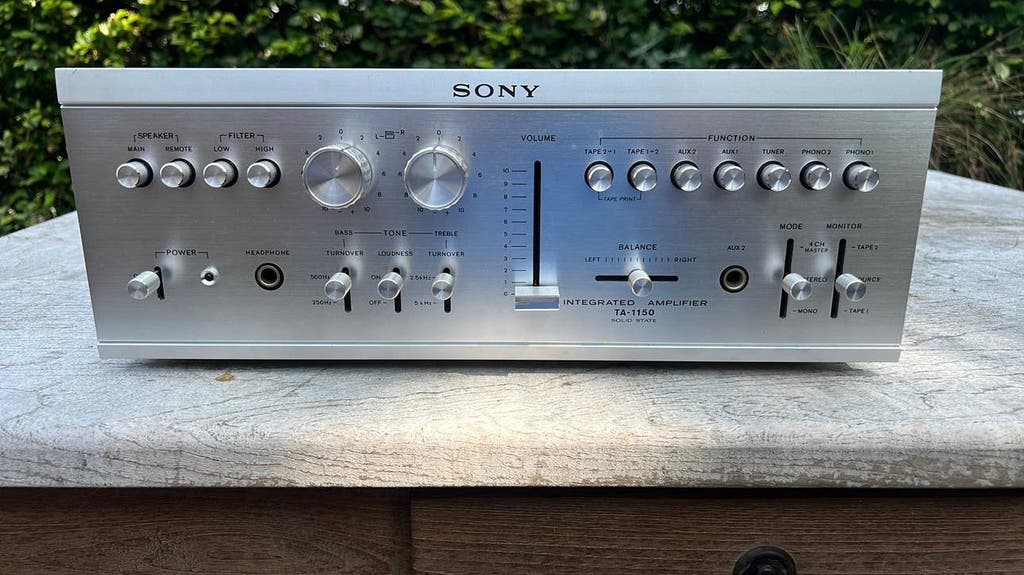 Sony TA-1150 Geïntegreerde Stereo Versterker