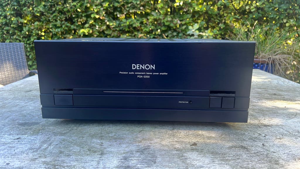 Denon POA-2200 Stereo Eindversterker
